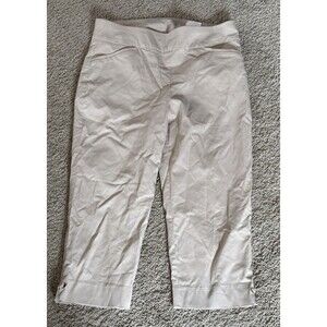 NWT Chico’s Perfect Stretch Josie Slim Capri Grommet Taupe Size 2.5  Size 14